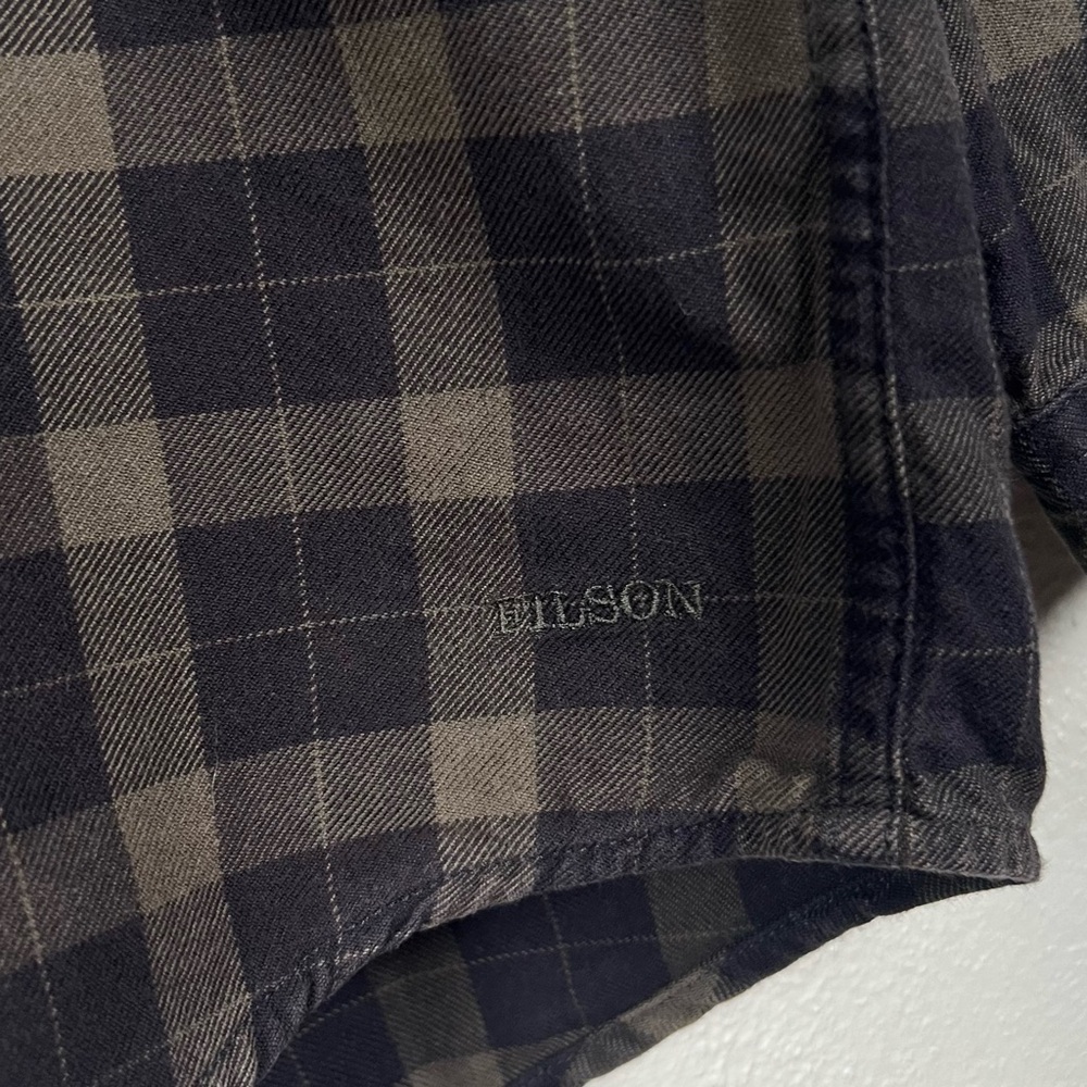 Filson Alaskan Guide Flannel Shirt Plaid Long Sleeve Button Down Size XL - Picture 3 of 7
